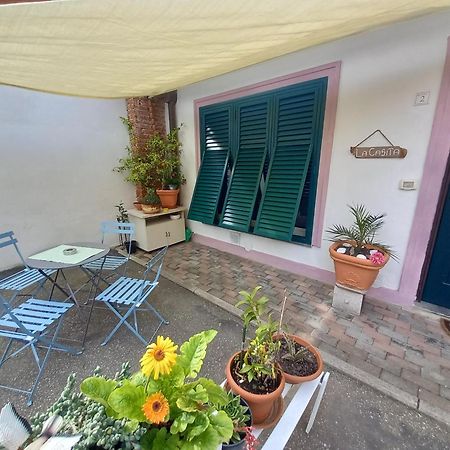 "La Casita", 2 Floors Apartment, Private Parking 1 Car Or 2 Bikes, Air-Cond And Terrace Livorno Exterior photo